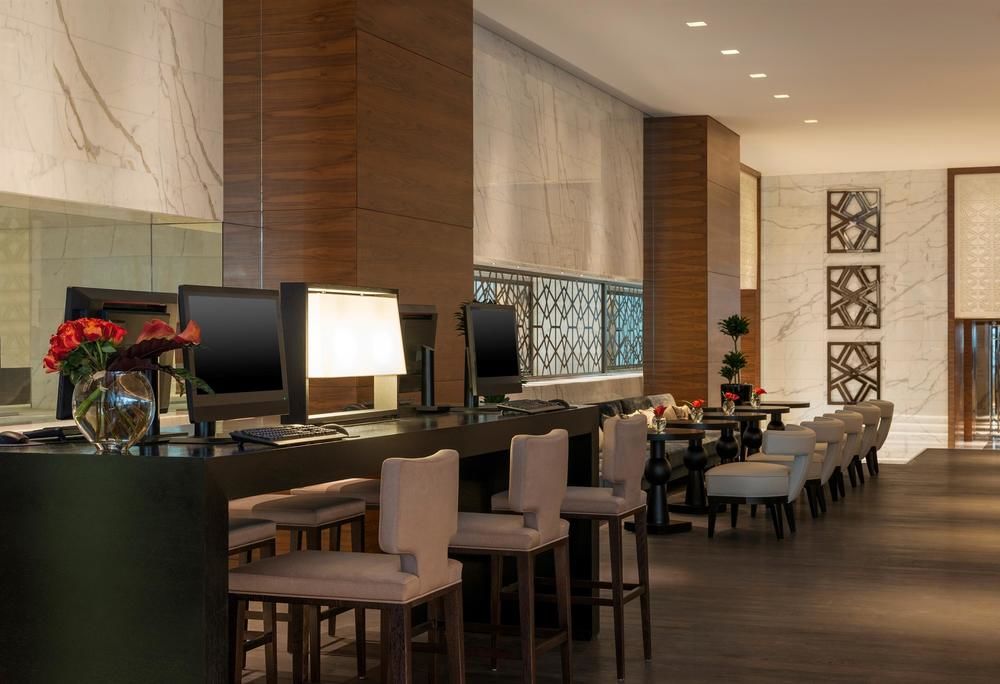 Quartos Sheraton Grand Hotel, Dubai (Dubai, Emirados Árabes Unidos)