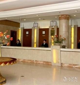 Qingpu Family Hotel