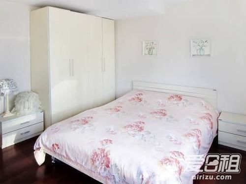 Qingdao Aikejia Apartment