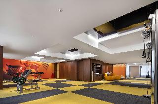 Hampton by Hilton Zhumadian Sports Center photo 2