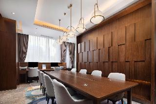 Hampton by Hilton Zhumadian Sports Center photo 4