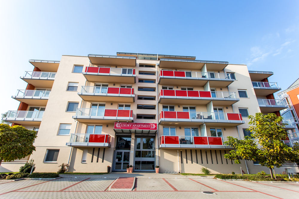 Luxury Apartment Hotel Siófok