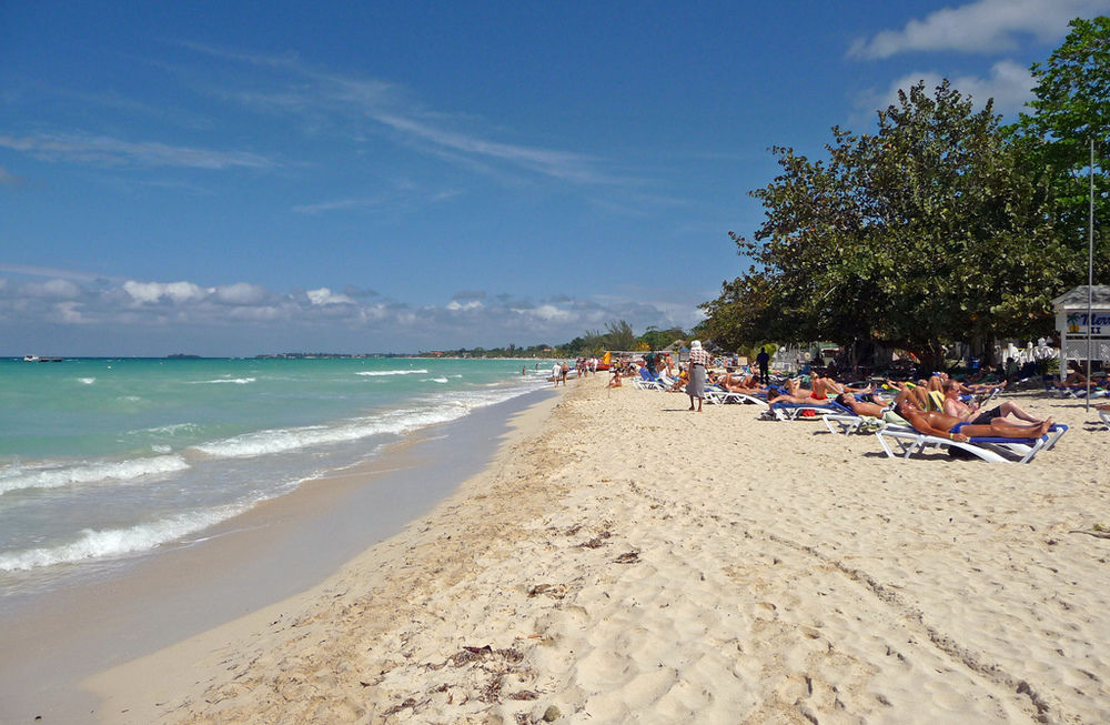 Merrils Beach Resorts lll