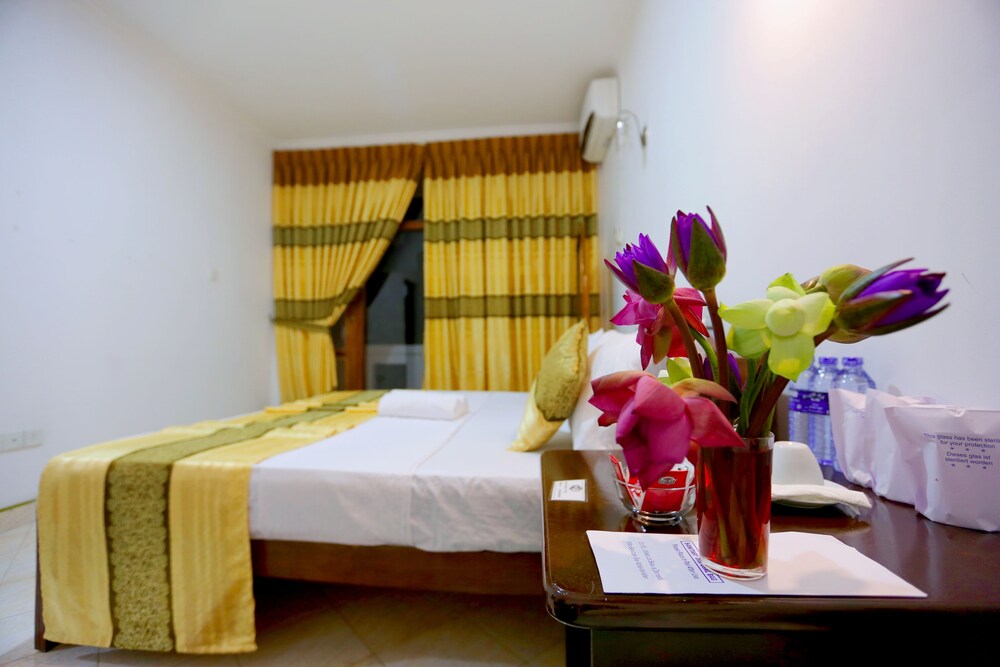 Hotel Mahaweli Spring