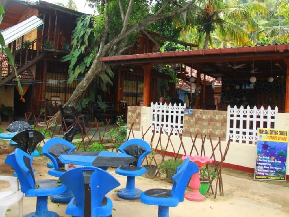 Dinu's Resort