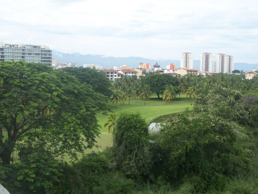 Comfort Inn Puerto Vallarta Golfside & Marina (Puerto Vallarta, Jalisco, Mexico)
