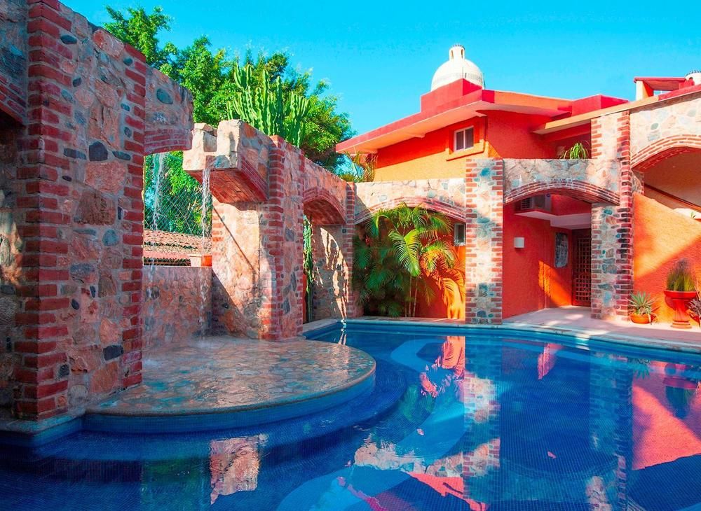 Hotel Villa Mexicana (Zihuatanejo, Guerrero, Mexico)
