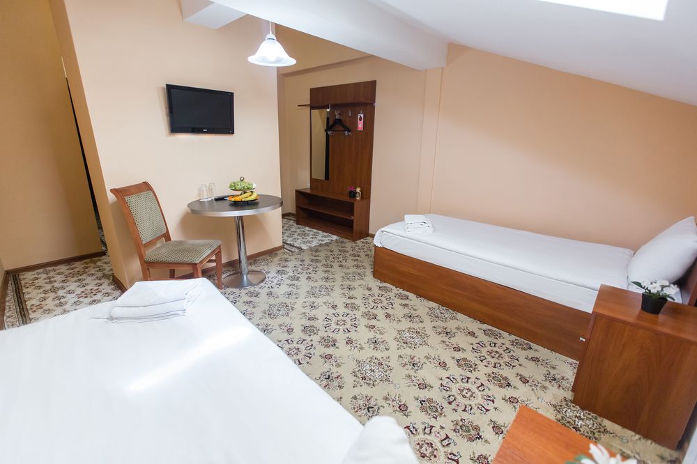 Matreshka Hotel