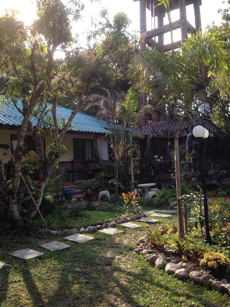 Villa Aden Organic Resort