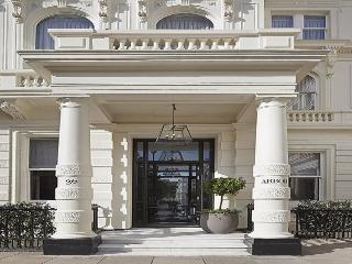 Hotel London Guards