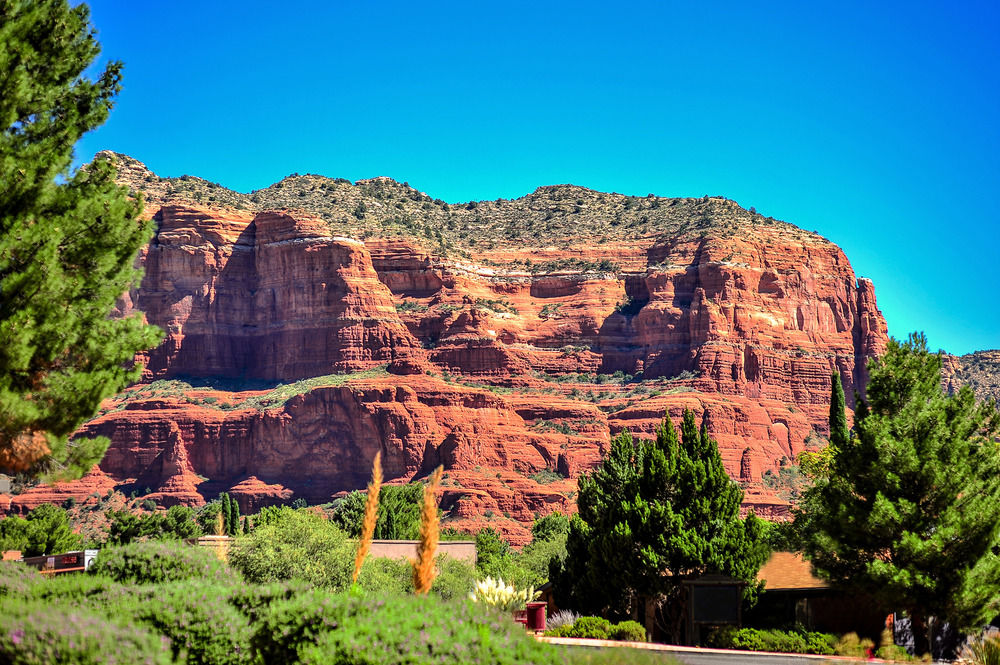 Bell Rock Inn Village Of Oak Creek Hurb 7175