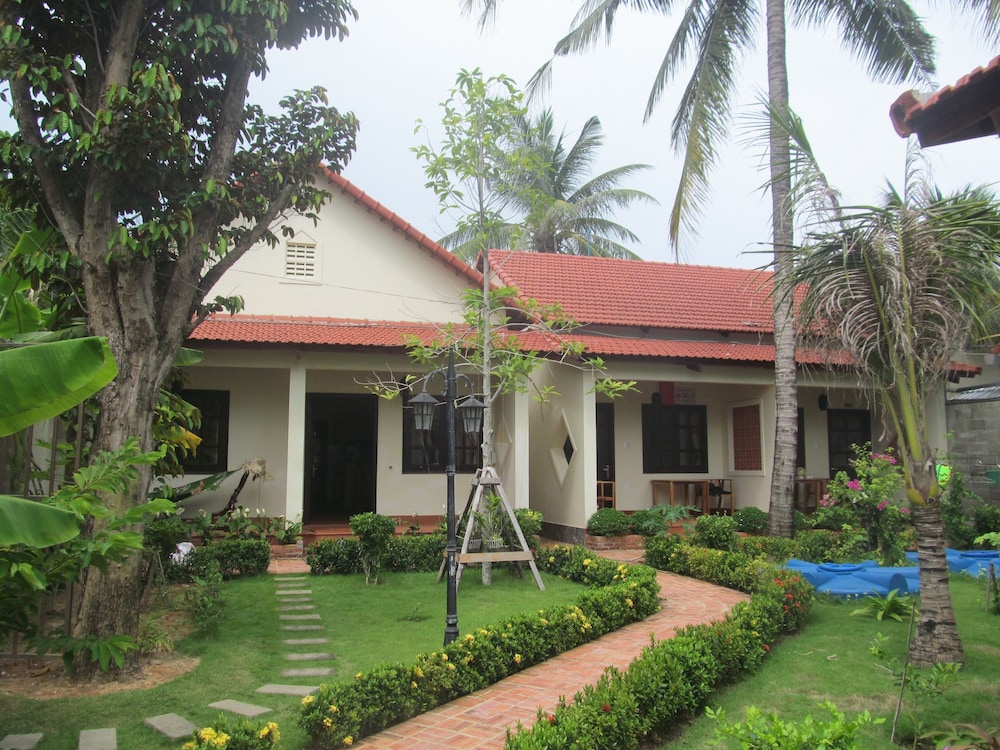 Phu Quoc Dumbo Bungalow