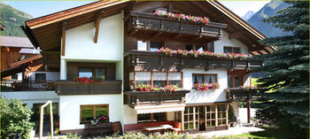 Pension und Ferienwohnung Santer - Sölden im Ötztal