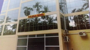 G Star Hotel