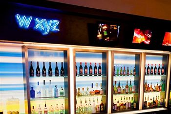 Aloft Miami Brickell + Vuelo