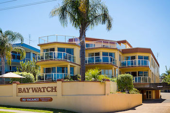 Baywatch Apartments