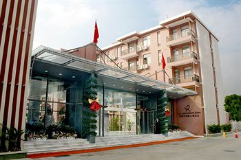 Lilac International Hotel