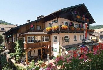 Hotel Garni Schernthaner in St. Gilgen / Wolfgangsee