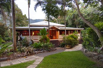 Port Douglas Valley Retreat