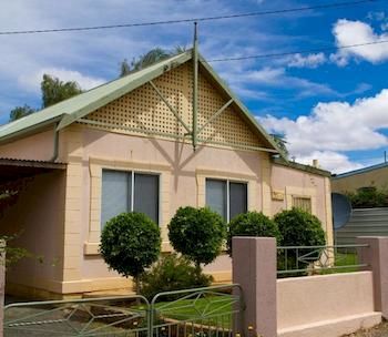 Silver City Cottages