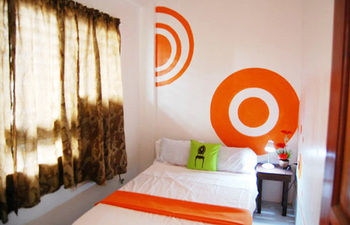 Dormitels Bacolod - Hostel