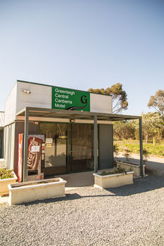 Greenleigh Central Canberra Motel