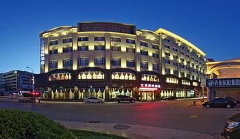 Dandong Riverside International Hotel