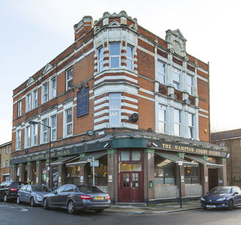 Hampton Court Palace Hotel
